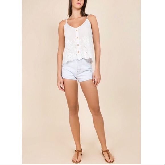 Embroidered White Cami Tank Top - Picture 2 of 4